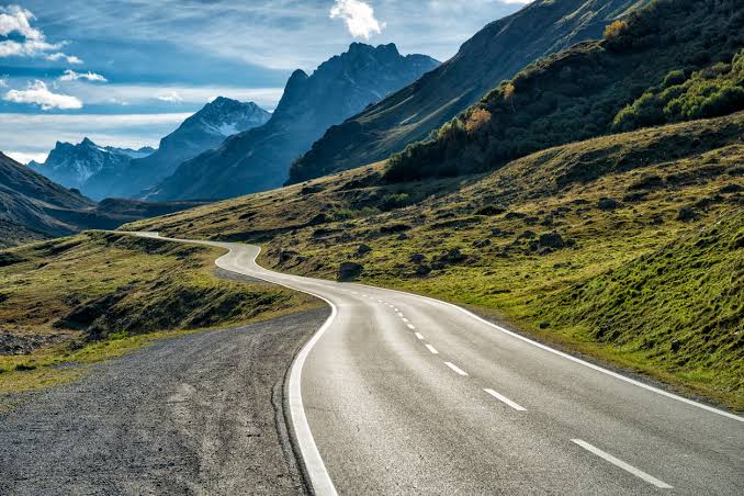 Self guided Tour - Newcastle to Snowy Mountains and alpine regions 5 days