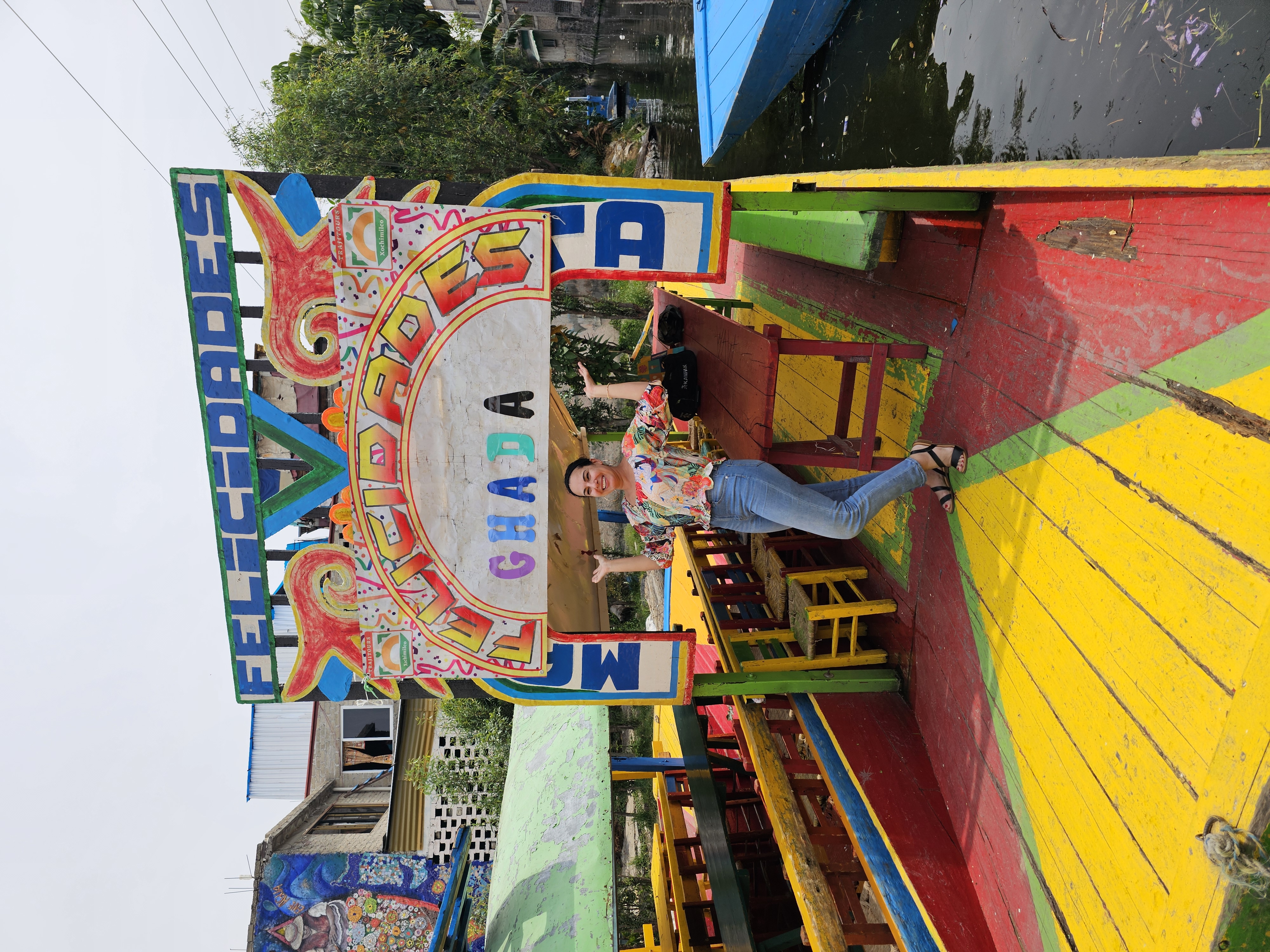 🌸 Xochimilco Tour – An Authentic Mexican Experience