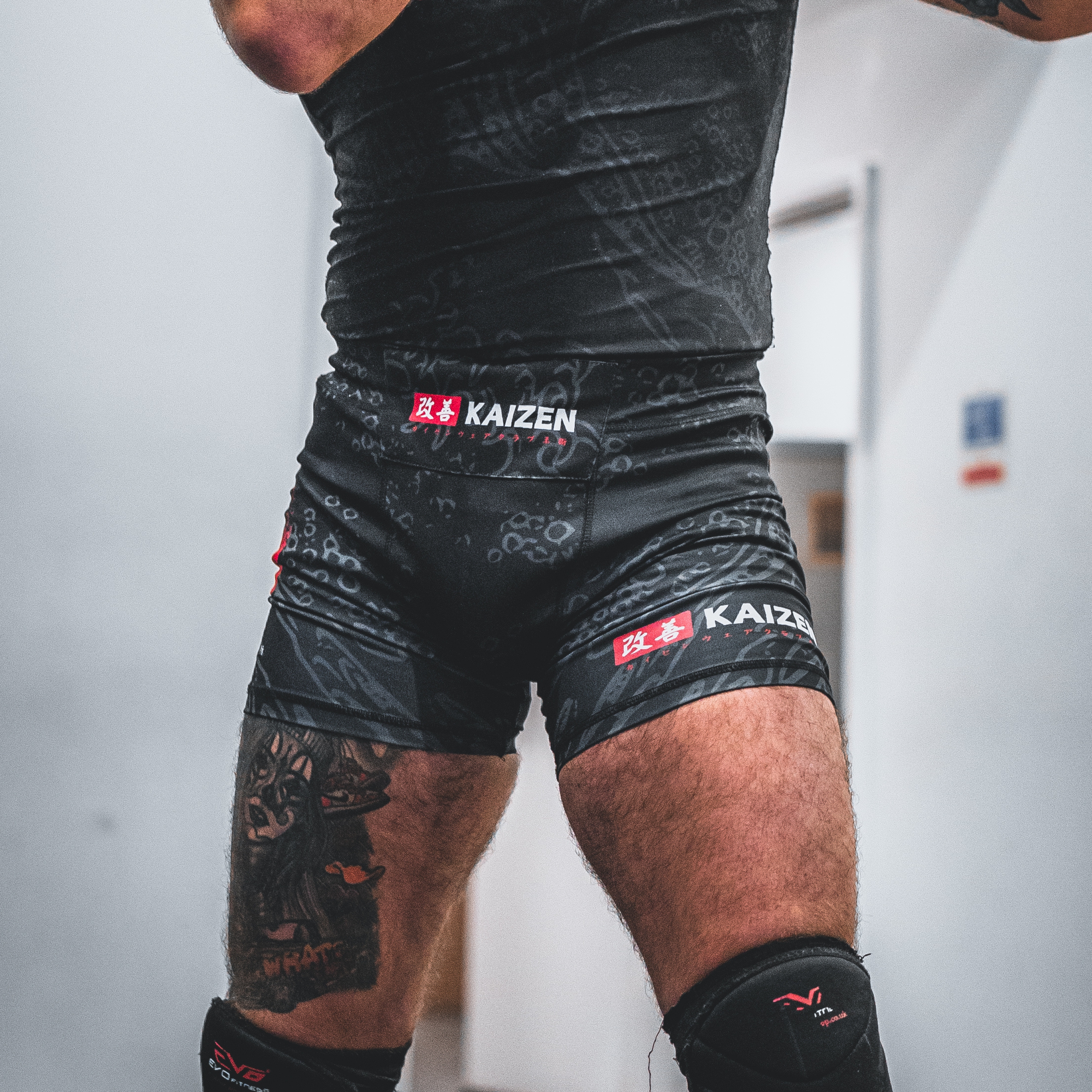 Kaizen OG Vale Tudo Shorts In Black