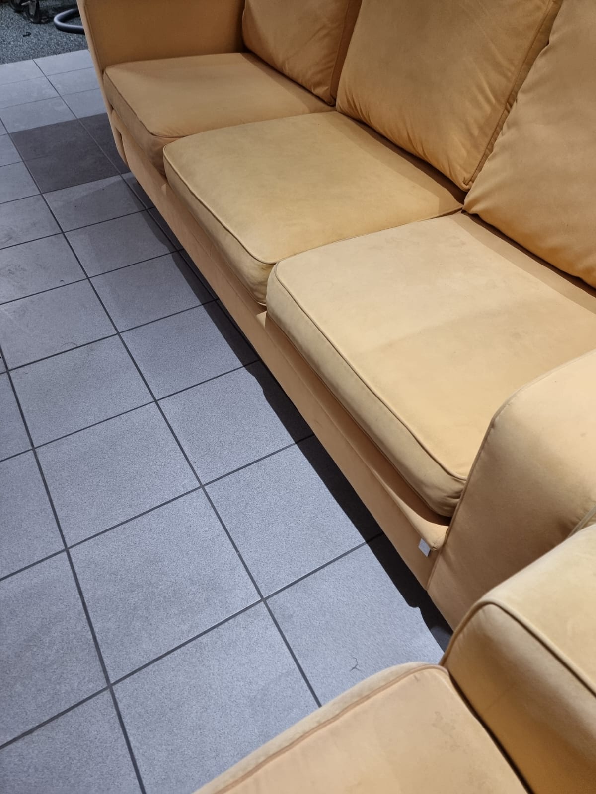 Cool Yellow Sofa Set 3+2 from ISKU