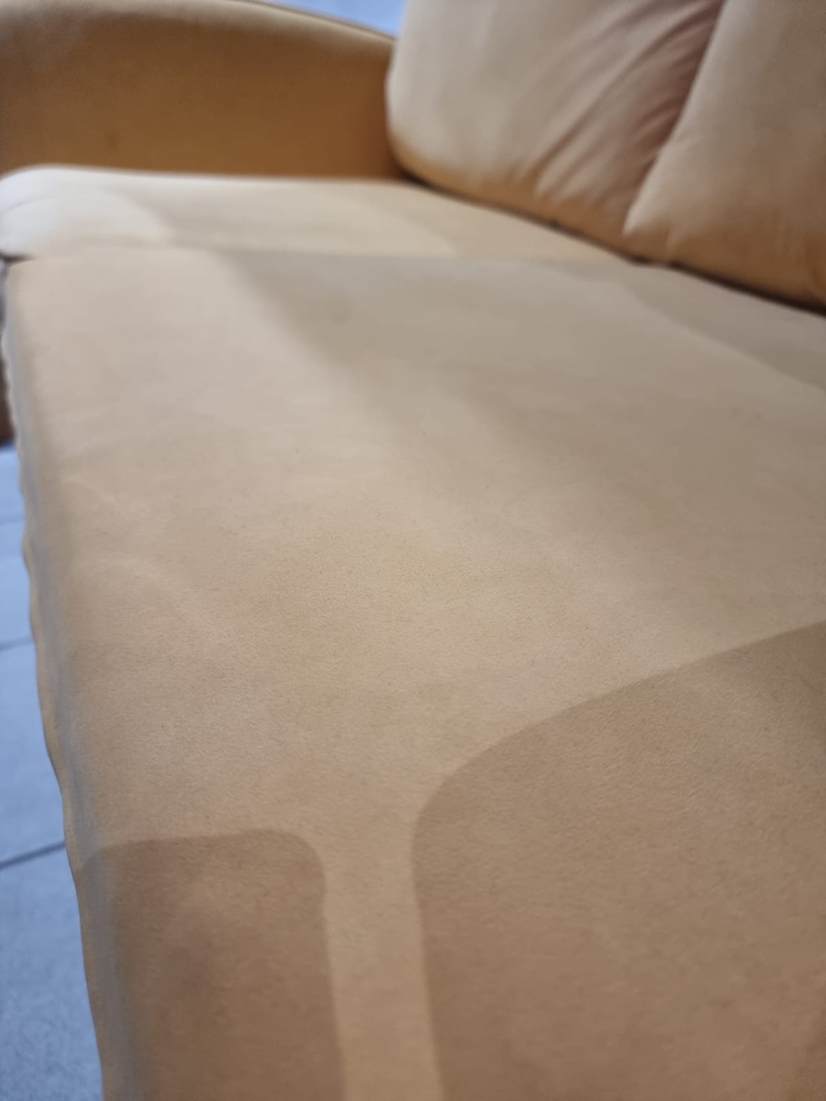 Cool Yellow Sofa Set 3+2 from ISKU