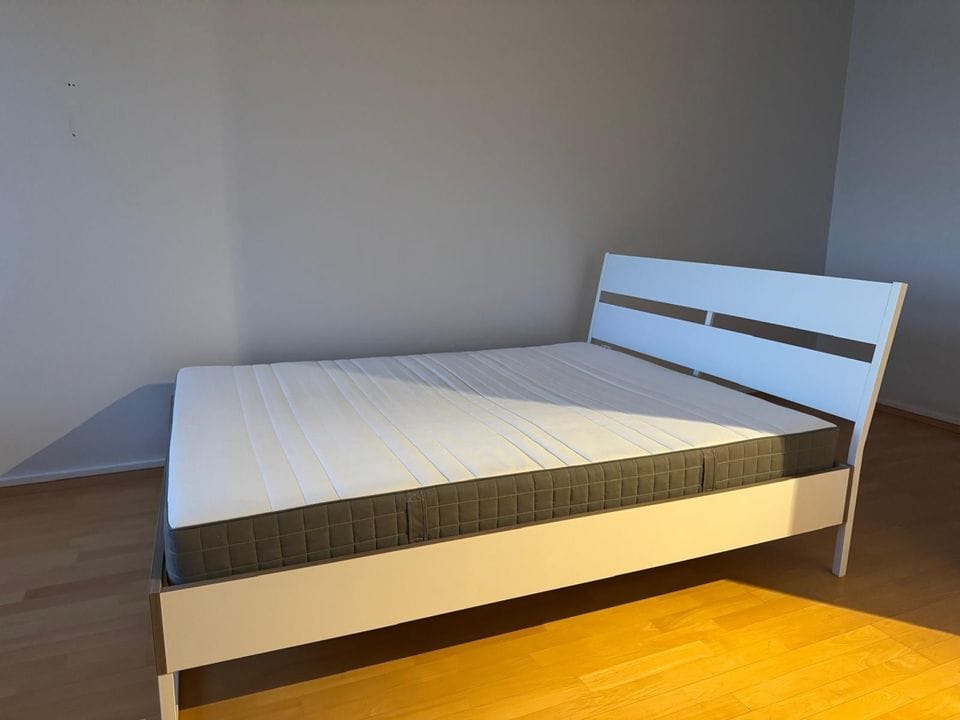 Modern White Bed Frame with Mattress 160x200