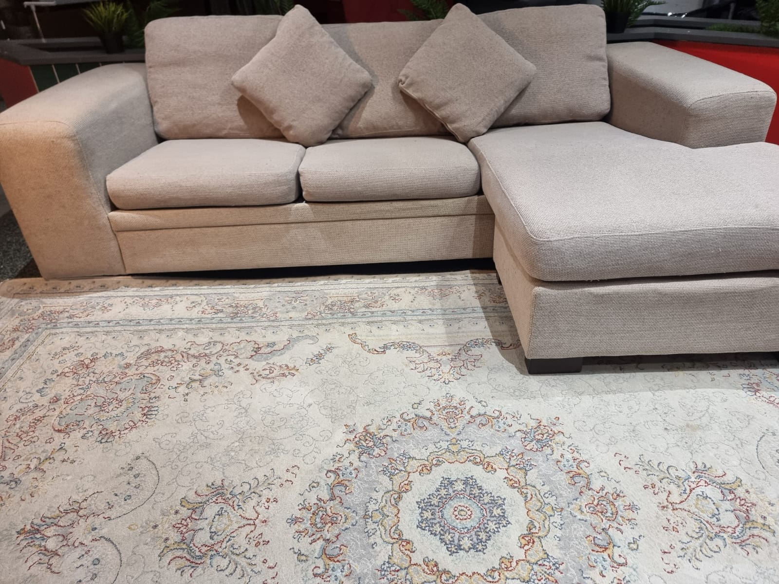 Beige Sofa Deewani