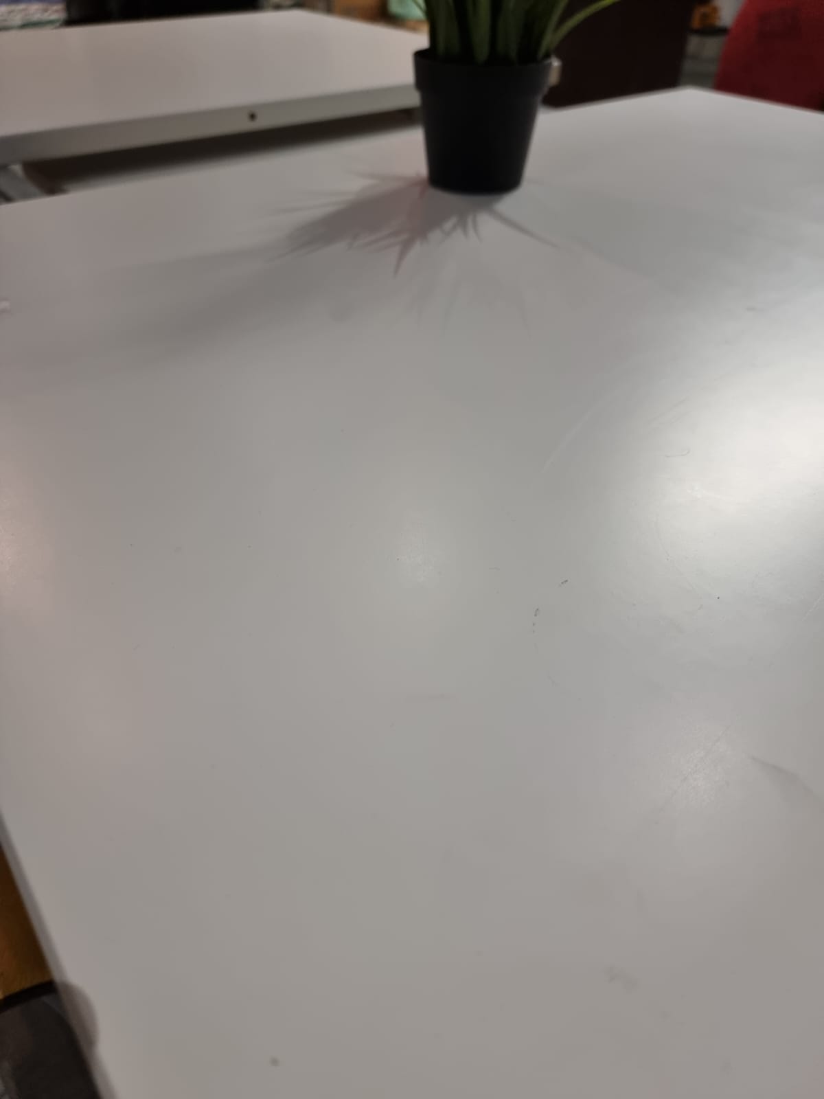 Extendable Dining Table with 4 Executive Chairs