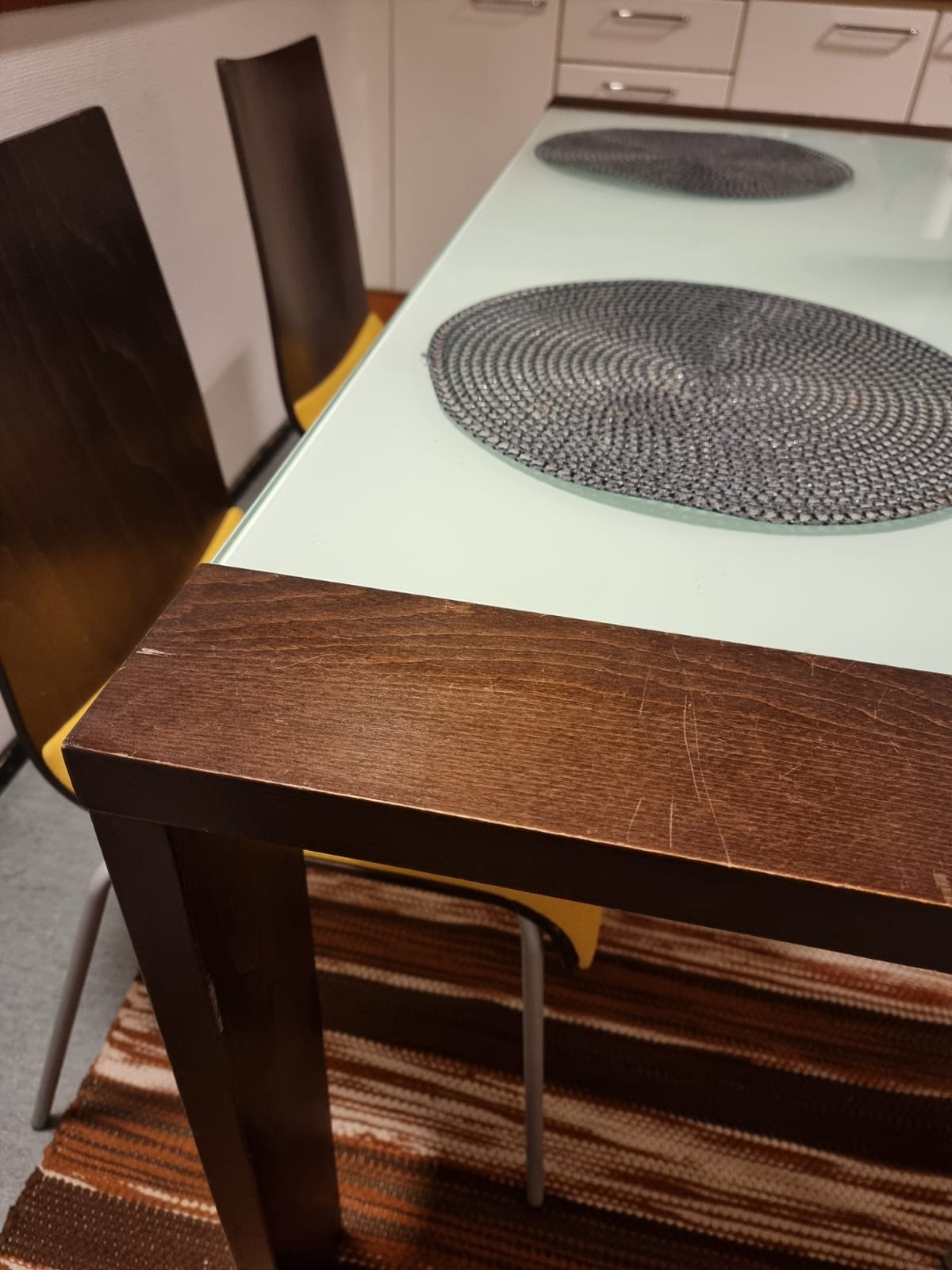 Modern Dining Table Set 