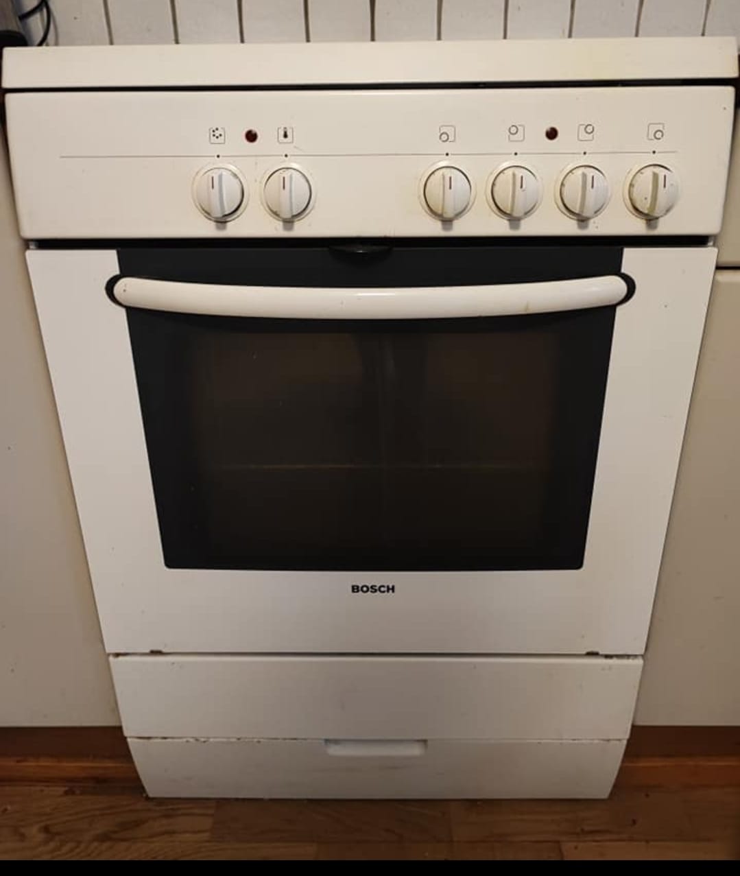 Electric Oven