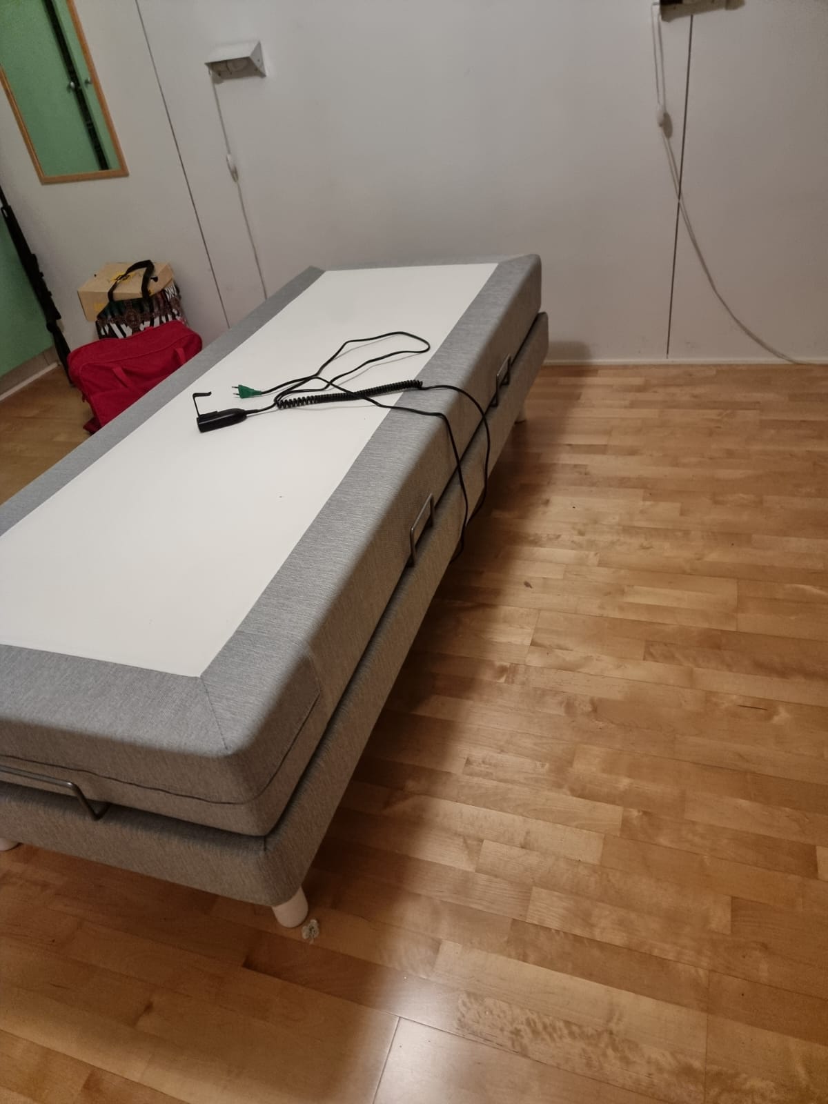 Electric Bed with Mattress 80x200