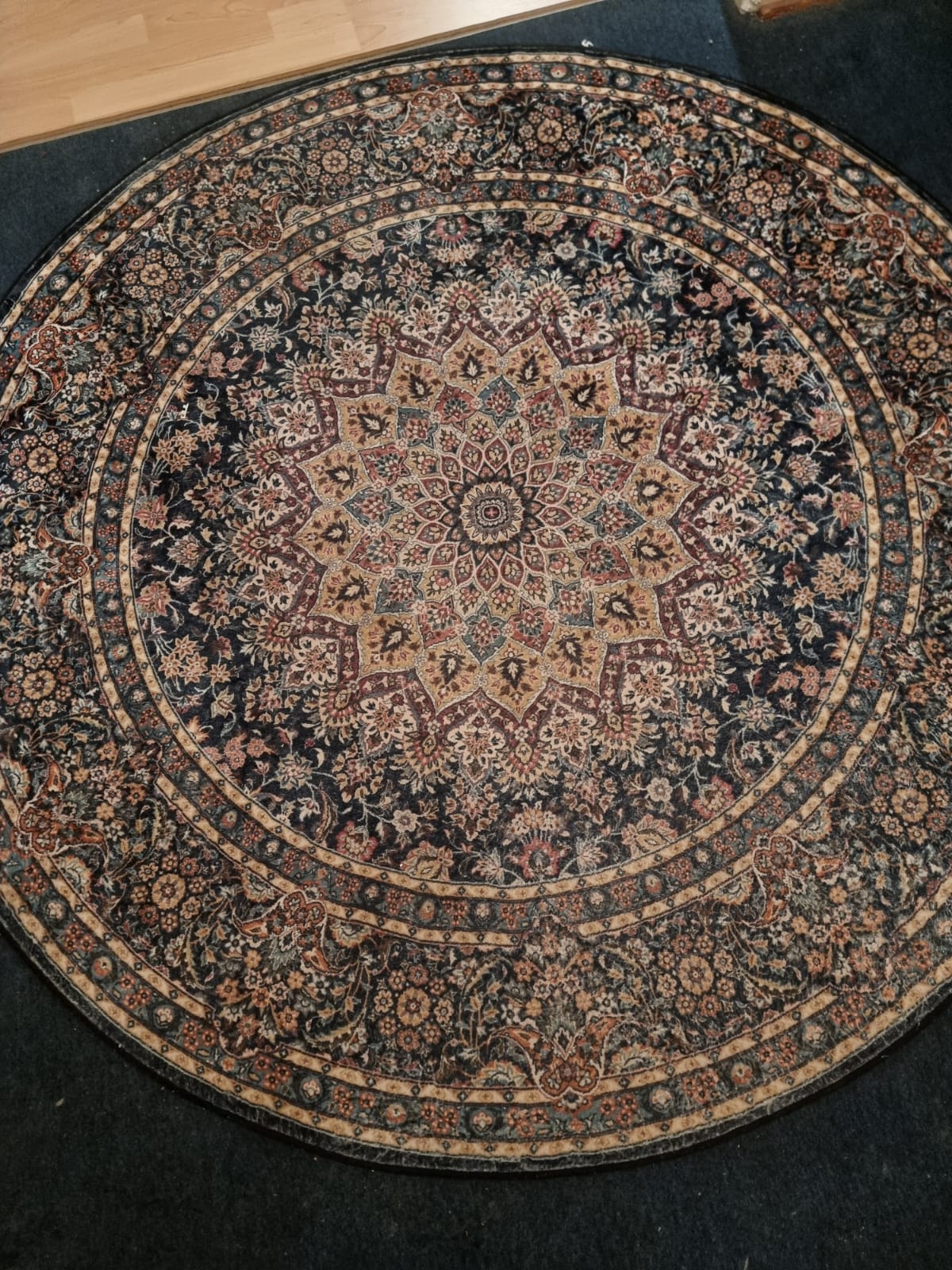 Round Oriental Rug