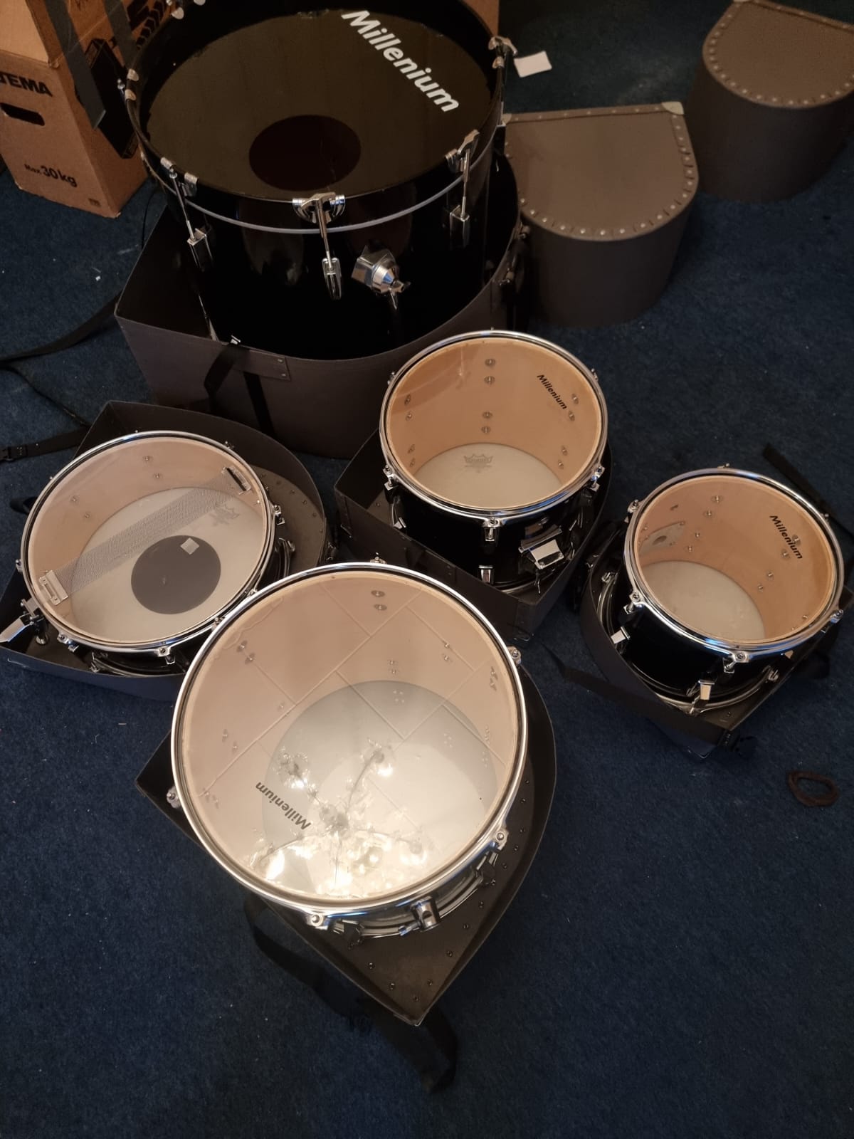 Millenium Acoustic Drum Kit