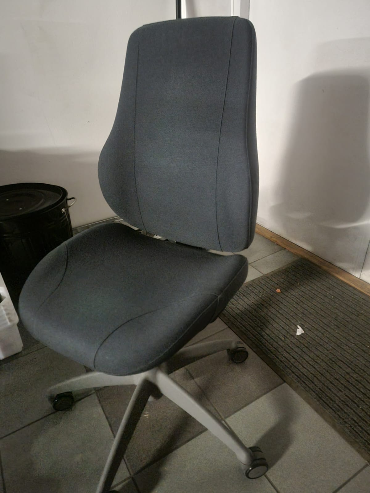 Isku Office Chair