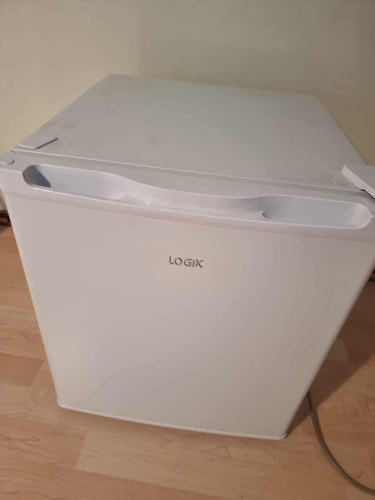 Logik LML50W20E Fridge