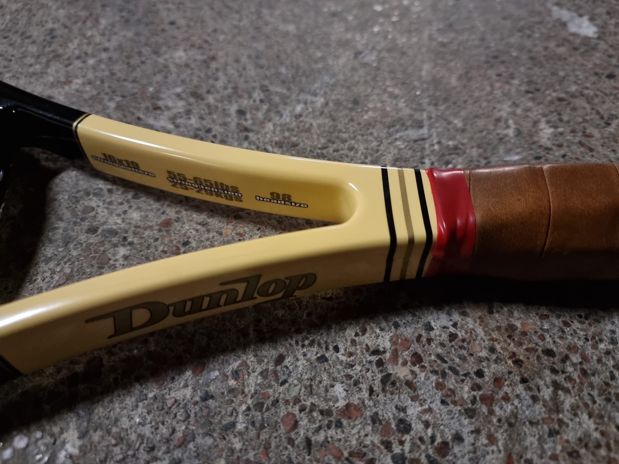 Dunlop Tennis Racket