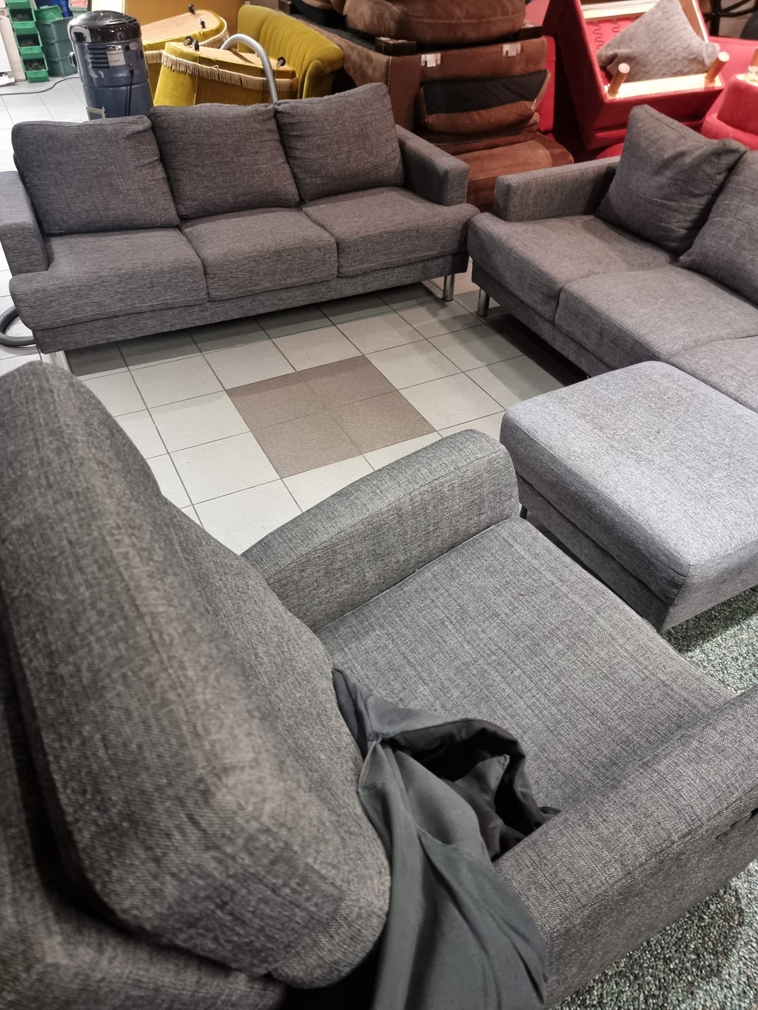 Modern Gray Sectional Sofa 3+3 with Deewani