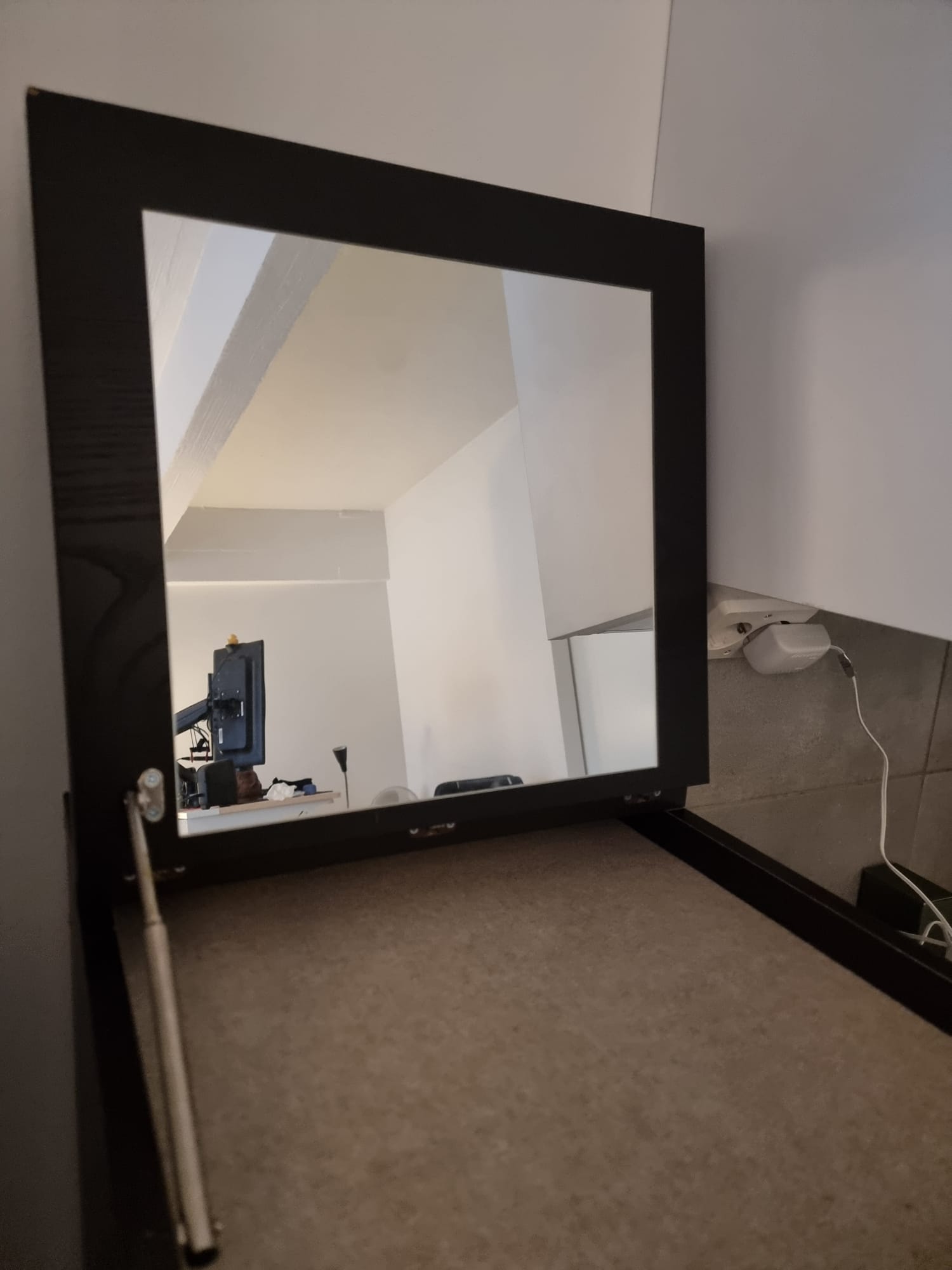 Tall Storage Drawer Unit with mirror on top