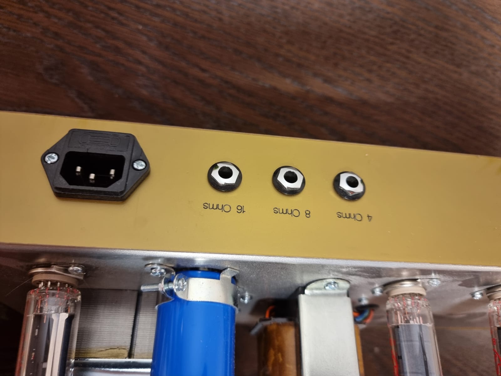 Vintage Guitar Amplifier