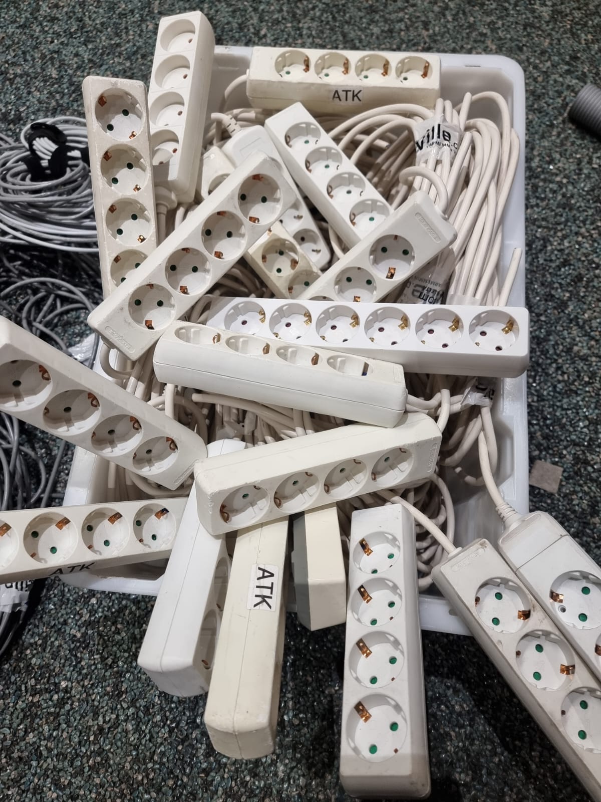 Power Strip with Extension Cord