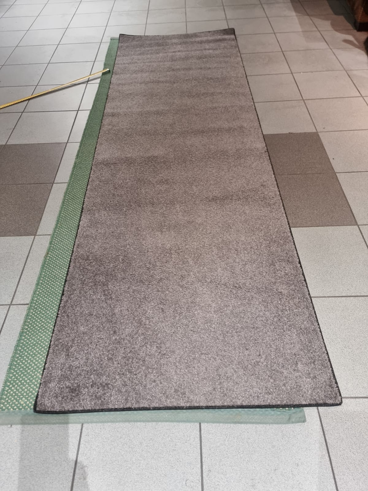 Plush Grey Carpet 250x85