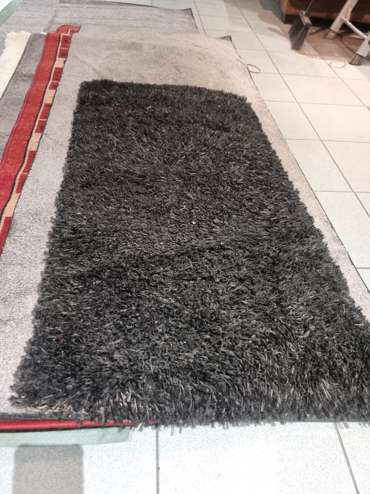 Black Shaggy Rug 160x85