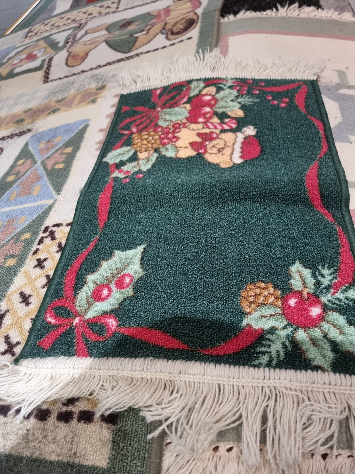 Christmas-themed Decorative Rug 65x35
