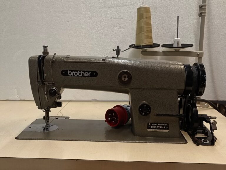 Brother DB2-B790-5 industrial sewing machine 