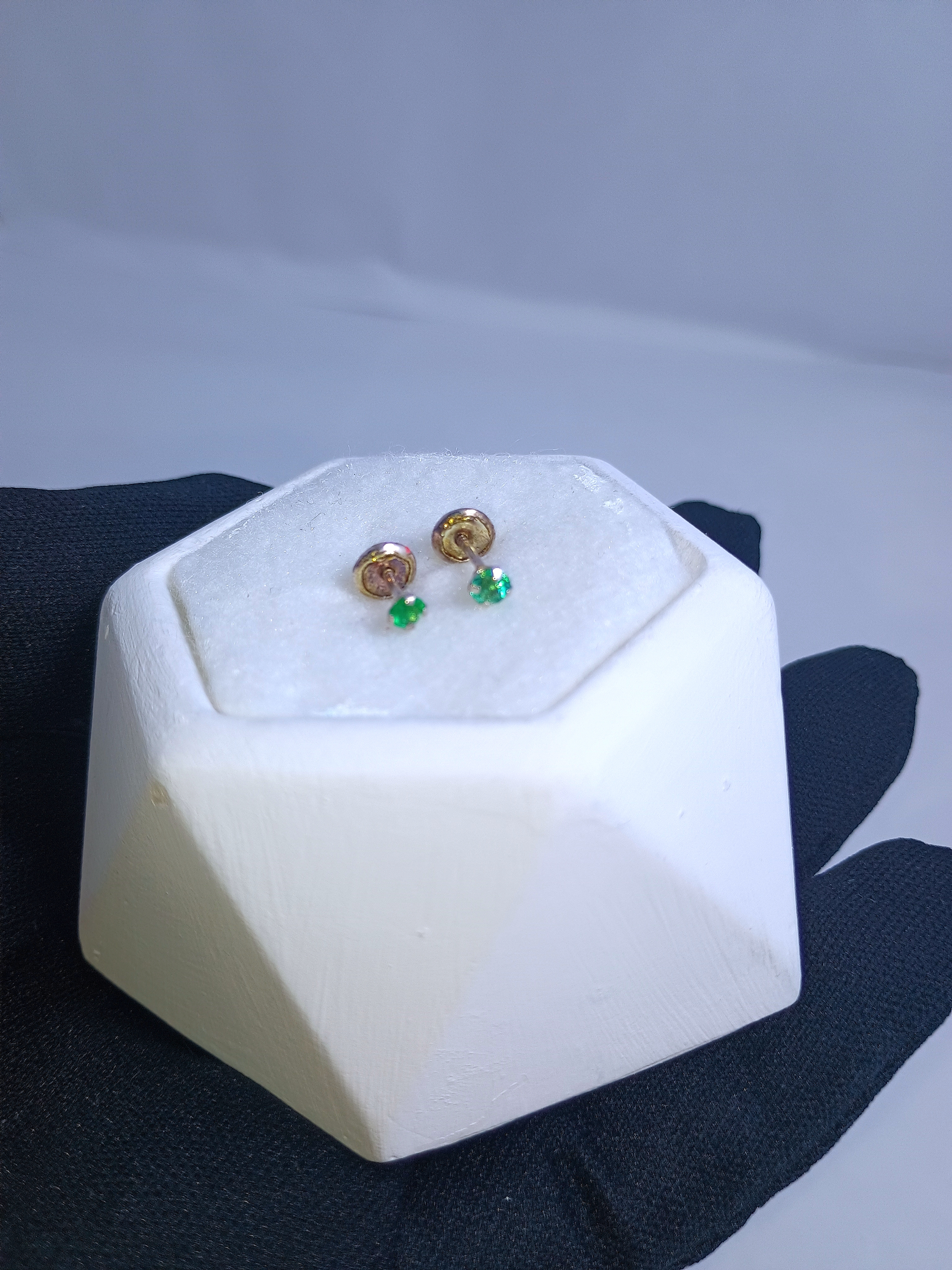 Pendientes de plata ley 925 con Esmeraldas Naturales (Topos/Topitos)