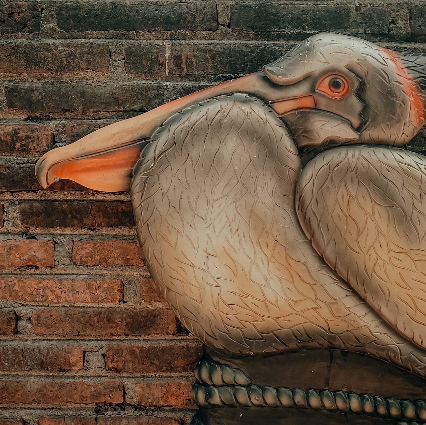 Antique Bird Statue Wall Decoration