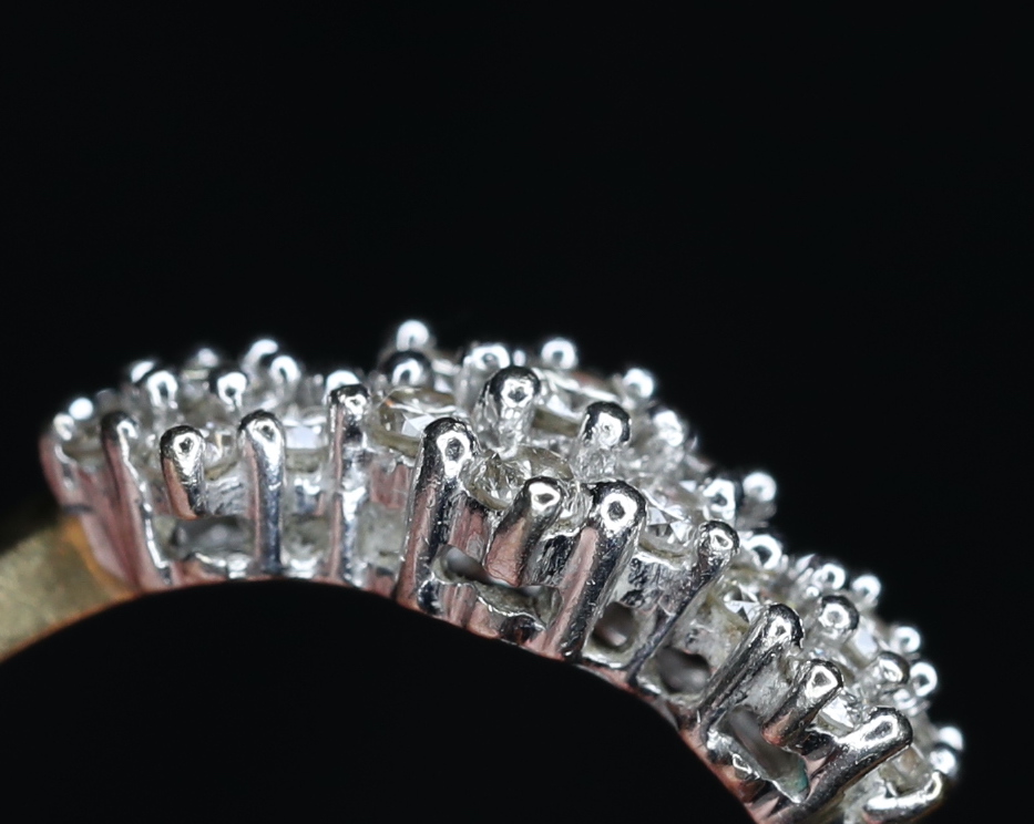 Geltono ir balto aukso žiedas su deimantais