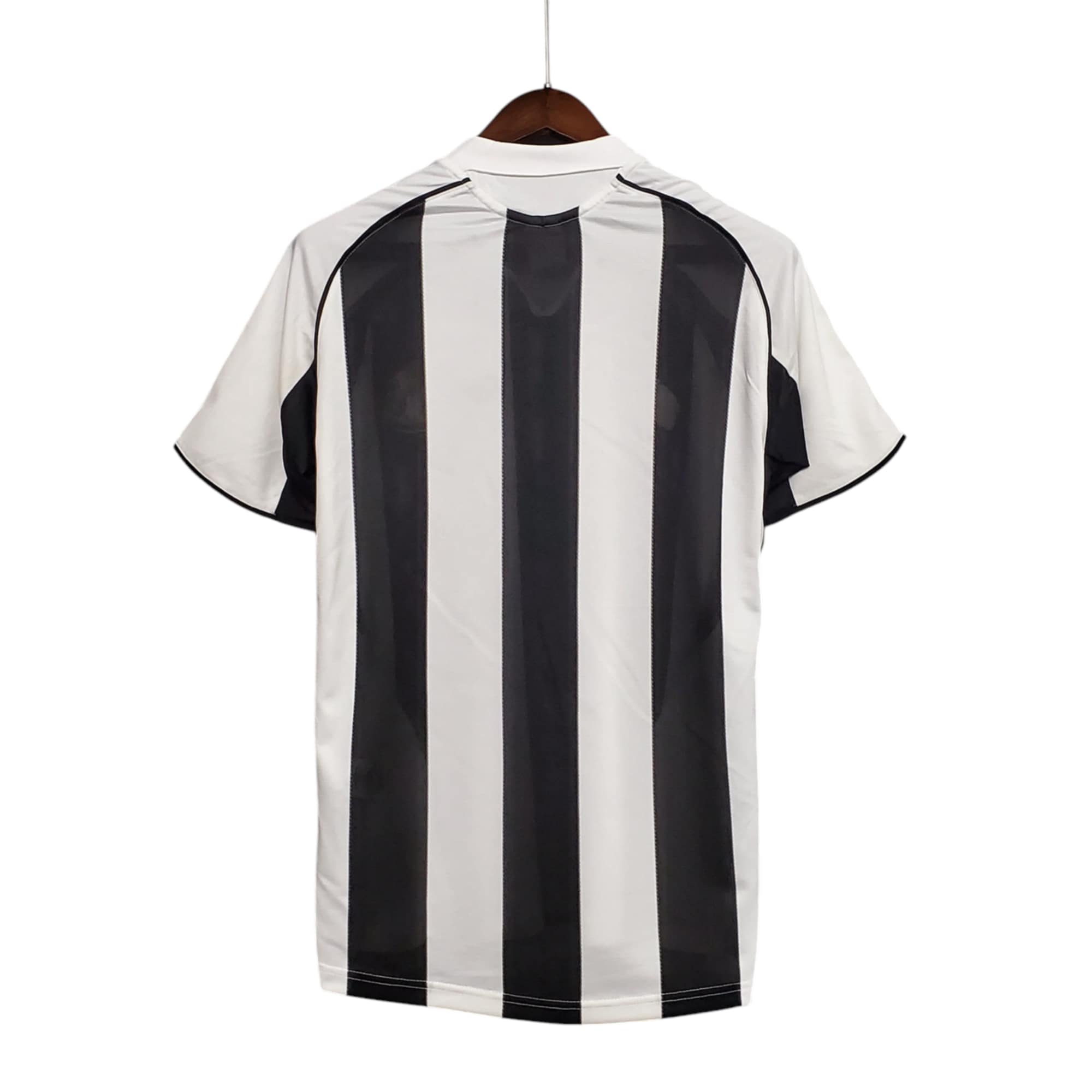 Newcastle United Football Club Home 2005-06 Retro Classic Vintage Soccer Calcio Fútbol Fußball Shirt Jersey Camiseta Malliot Maglia Trikot BNWT