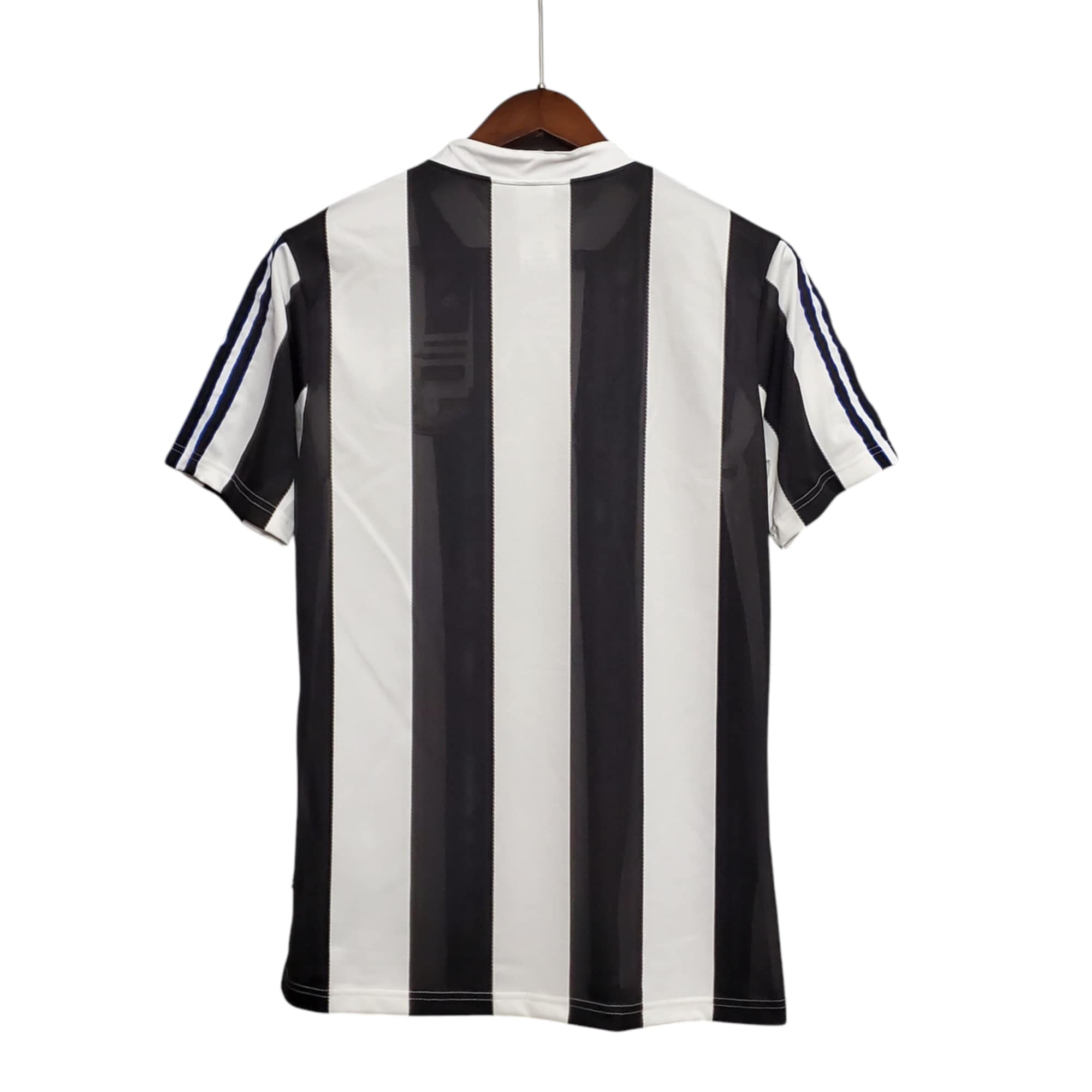 Newcastle United Football Club Home 1995-97 Retro Classic Vintage Soccer Calcio Fútbol Fußball Shirt Jersey Camiseta Malliot Maglia Trikot BNWT
