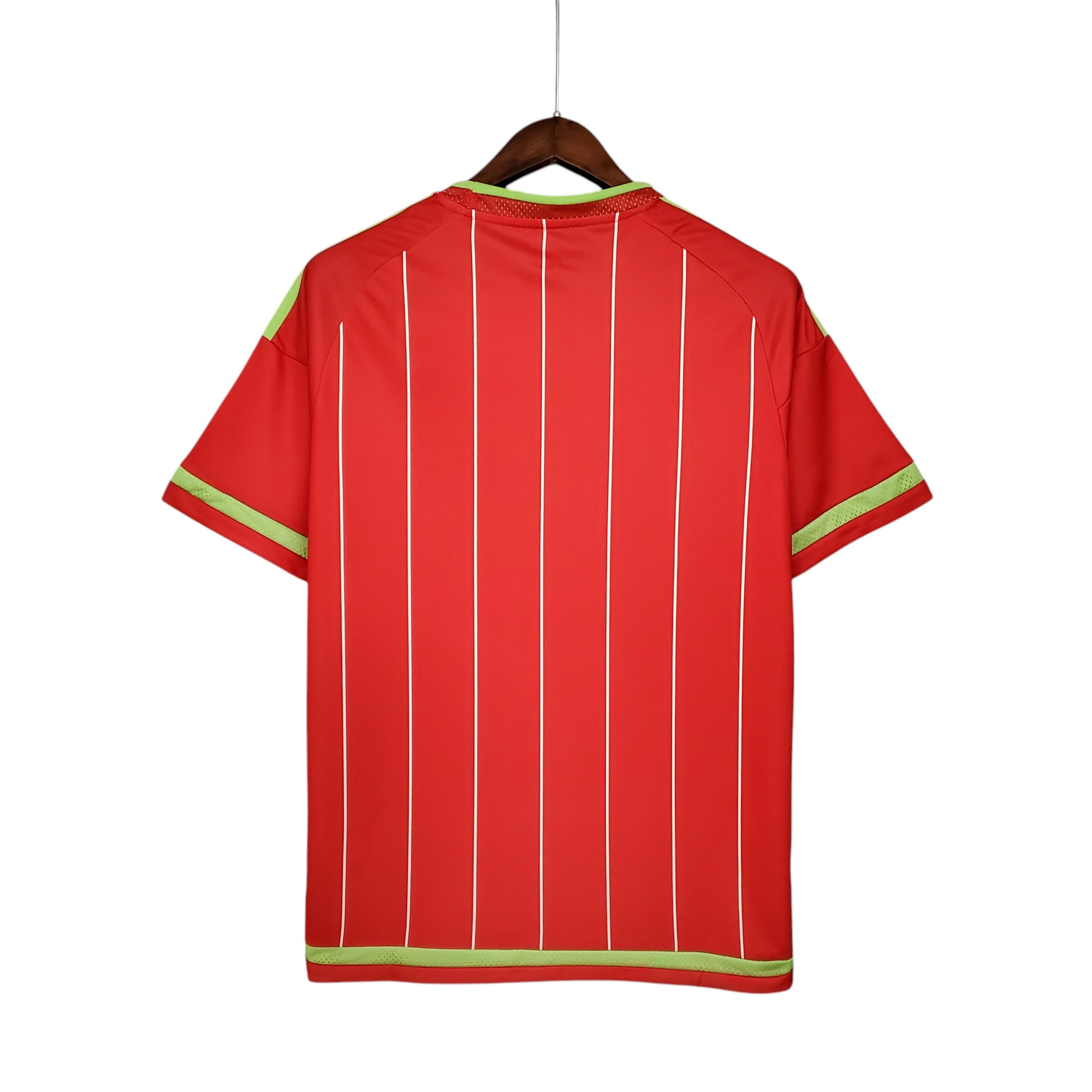 Wales national football team Home 2015-16 Retro Classic Vintage Soccer Calcio Fútbol Fußball Shirt Jersey Camiseta Malliot Maglia Trikot BNWT