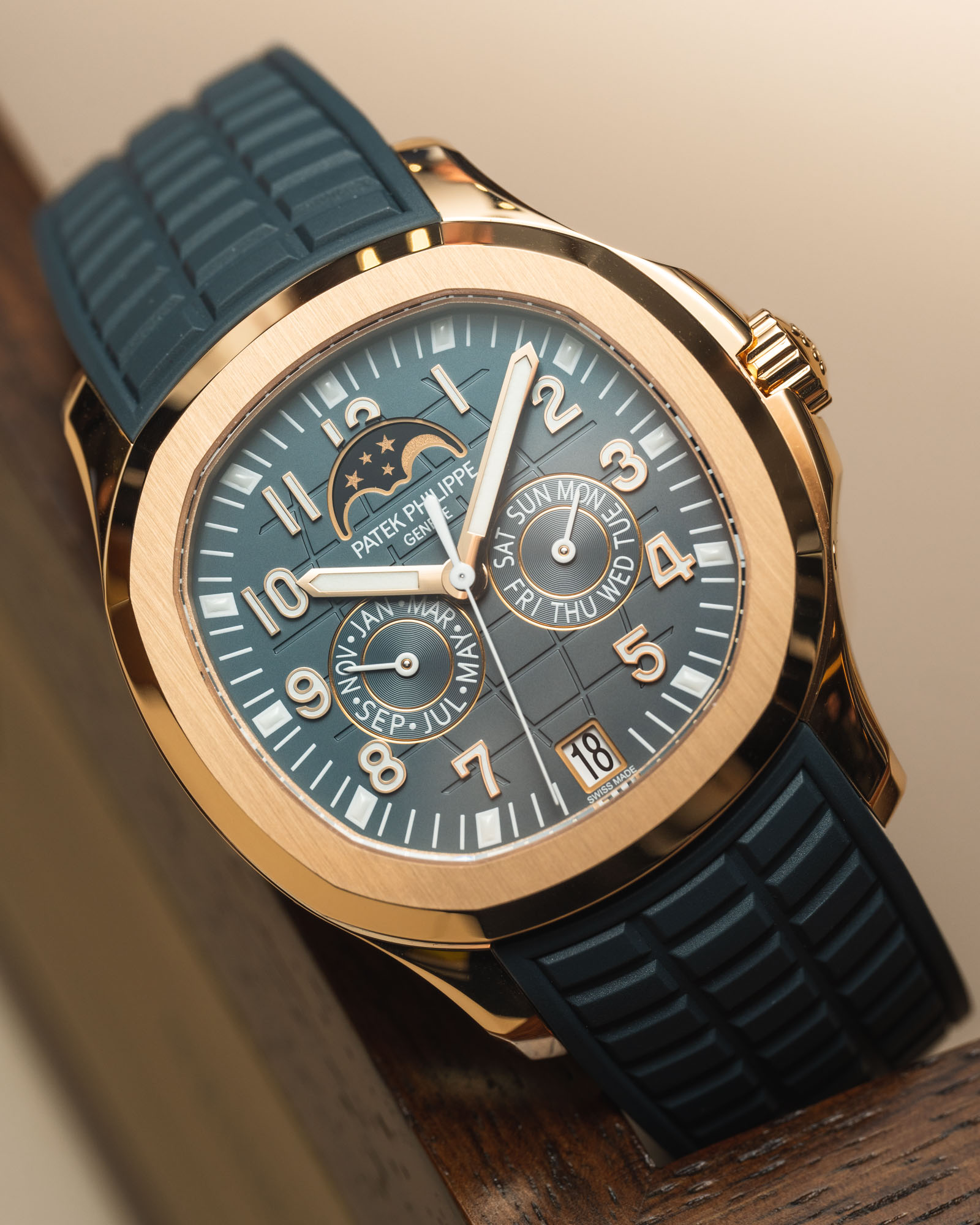 Patek Philippe Aquanaut 5261R-001
