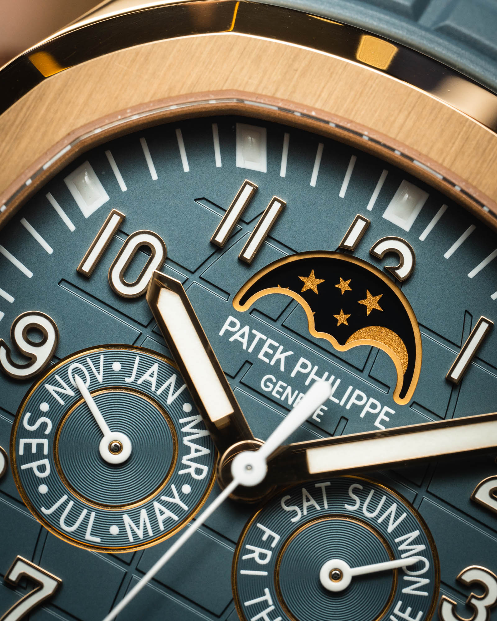 Patek Philippe Aquanaut 5261R-001