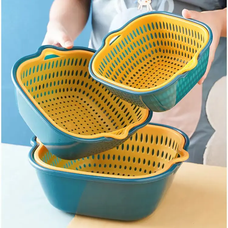 Nested Kitchen Colanders