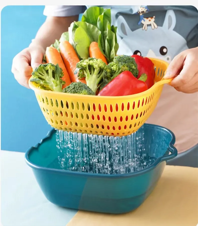 Nested Kitchen Colanders