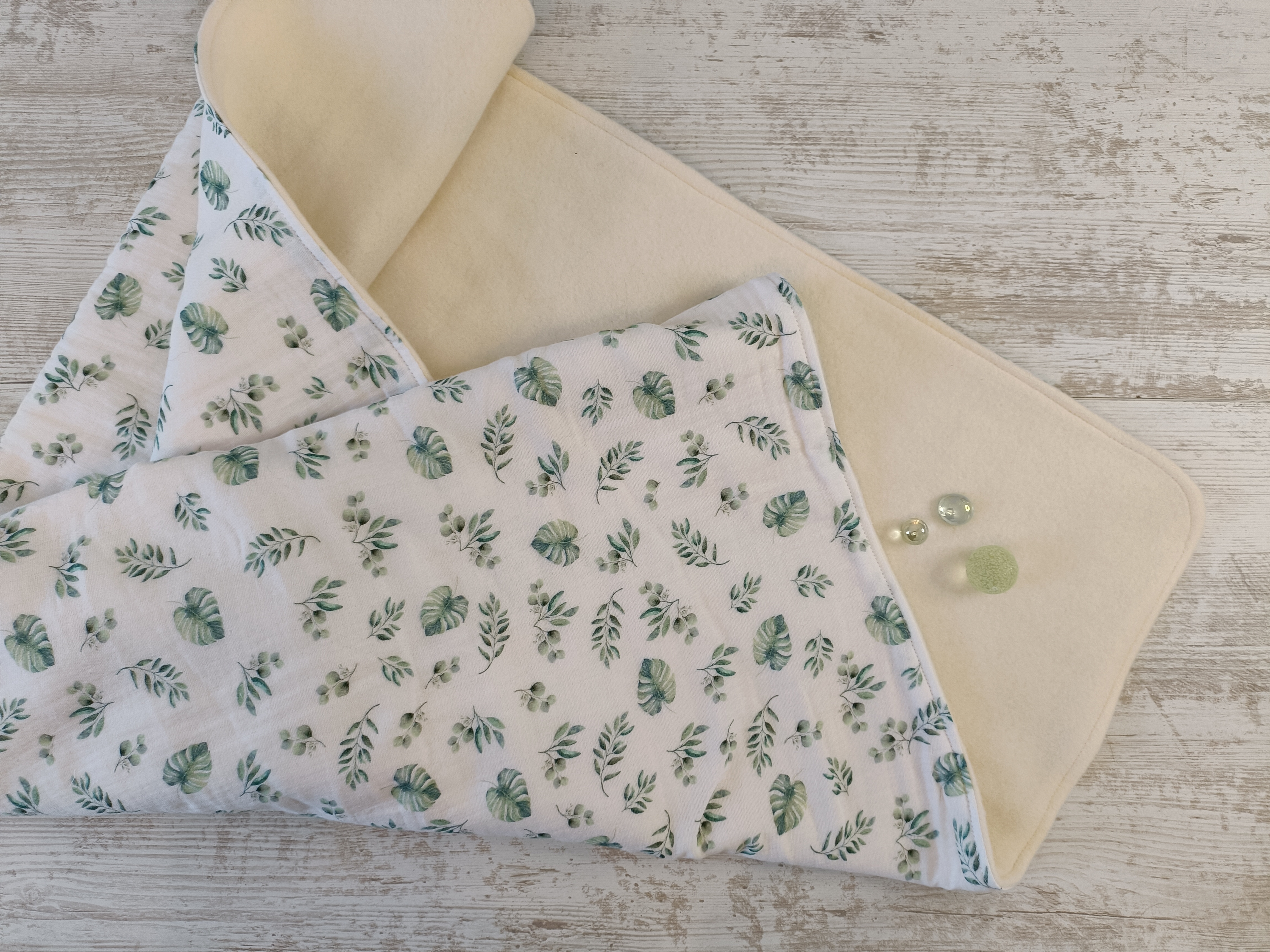 Couverture polaire et baluchon Monstera