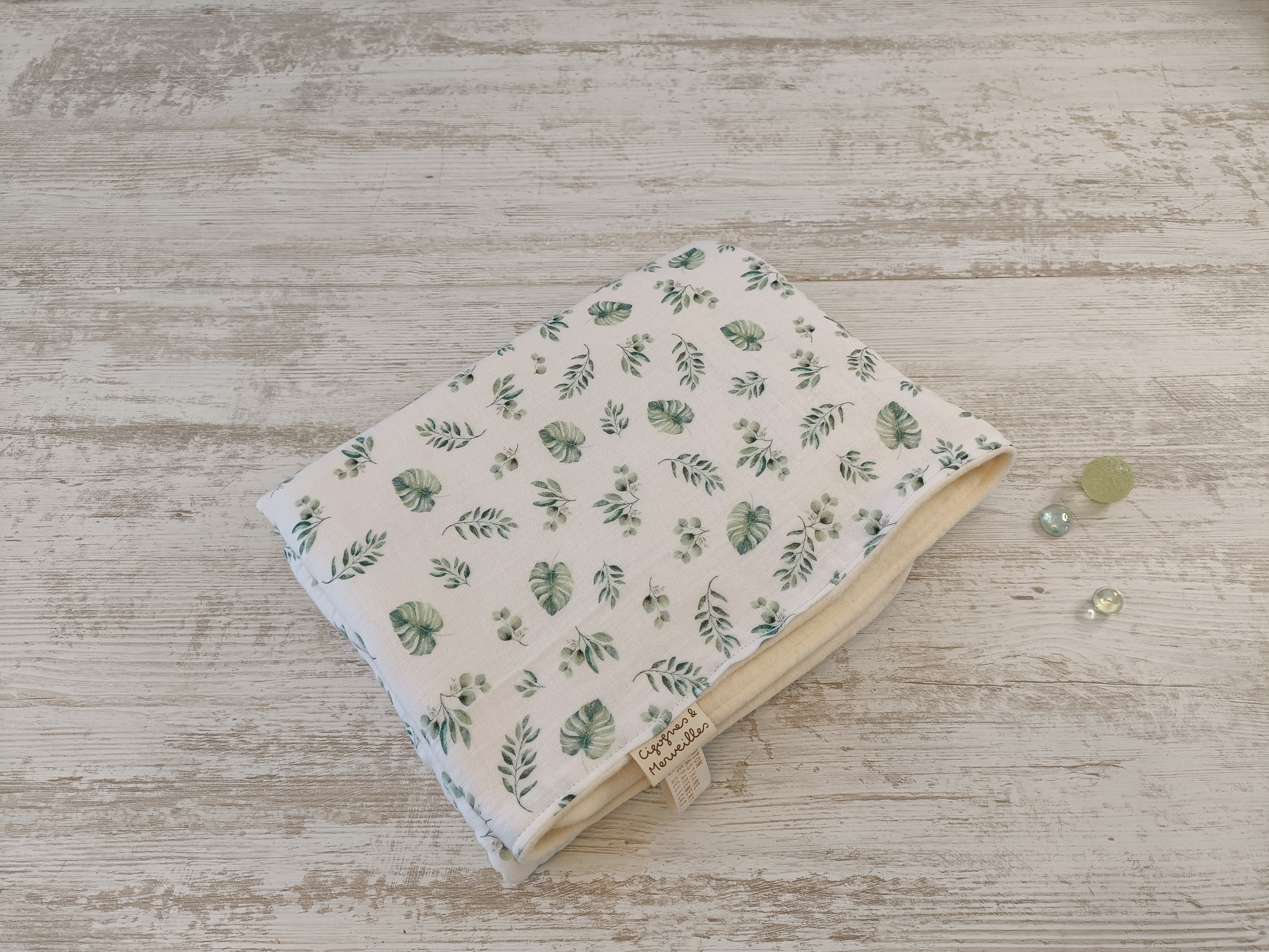 Couverture polaire et baluchon Monstera