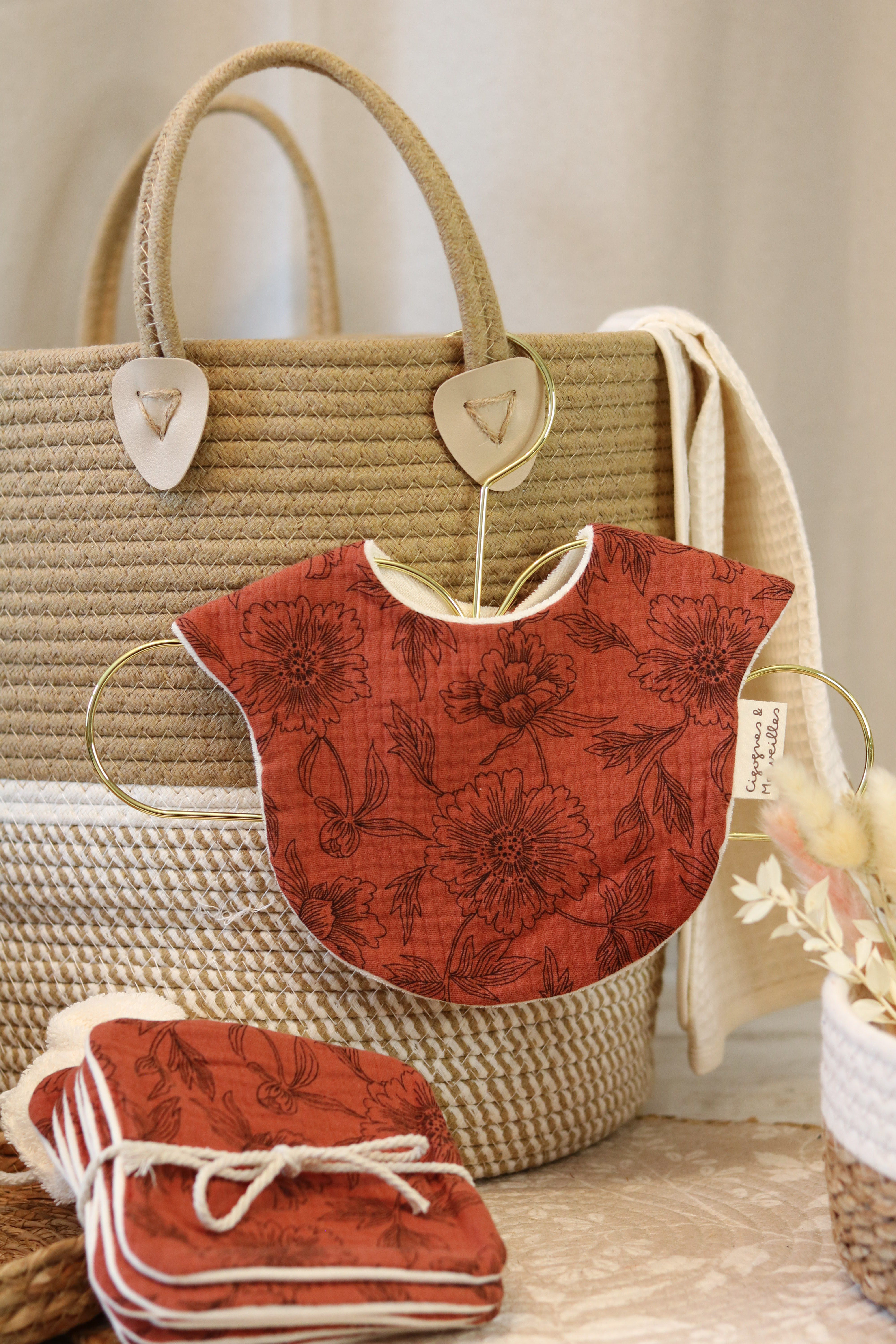Bavoir Fleurs Terracotta