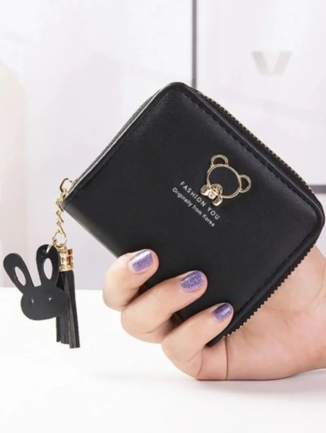 Descubre la Cartera Cuero Oso Negra: Elegancia y Funcionalidad para Mujer