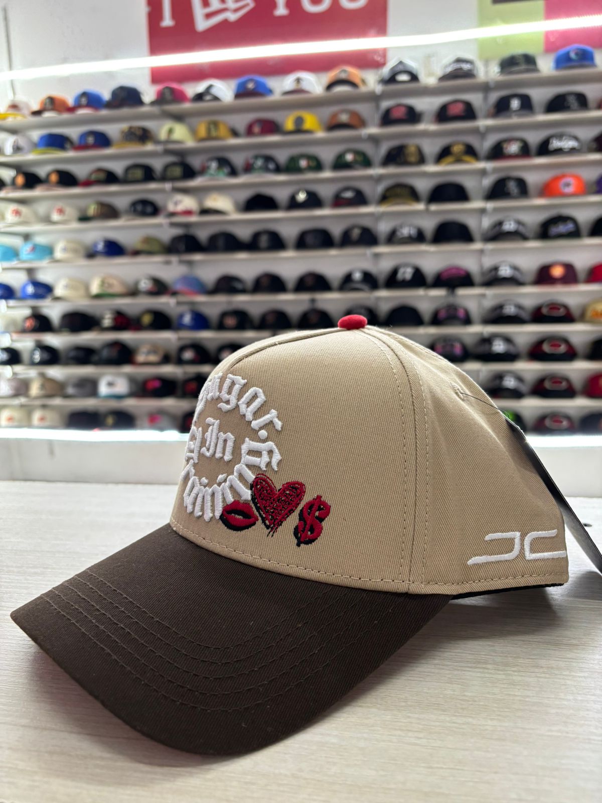 JC Hats "Gamuza"