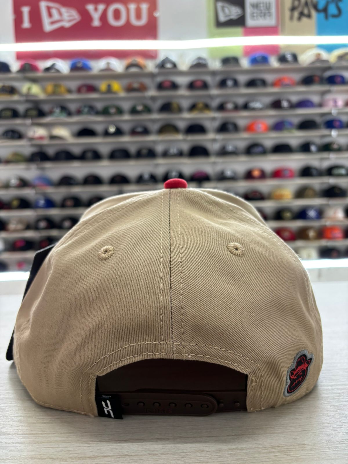 JC Hats "Gamuza"