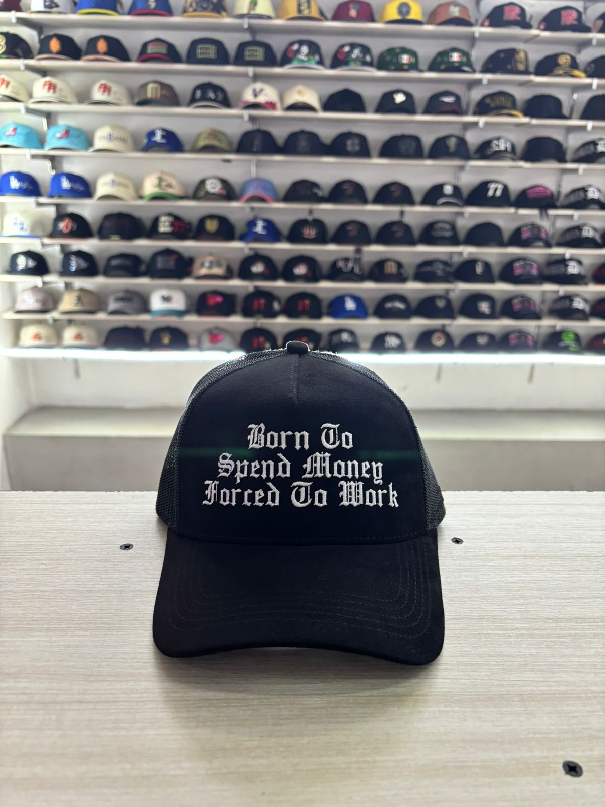 JC Hats "Gamuza"