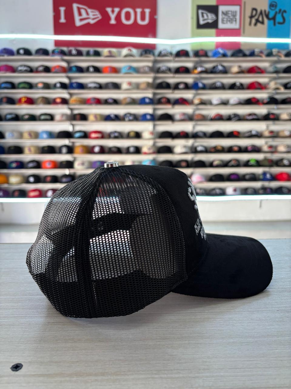 Barbas Hats "Si No Quieres No"