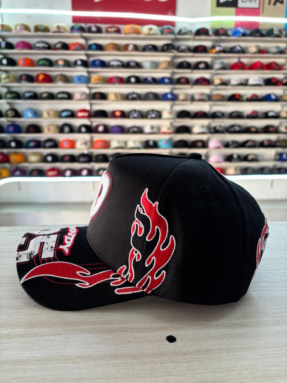 Dandy Hats "Dandy Moto"
