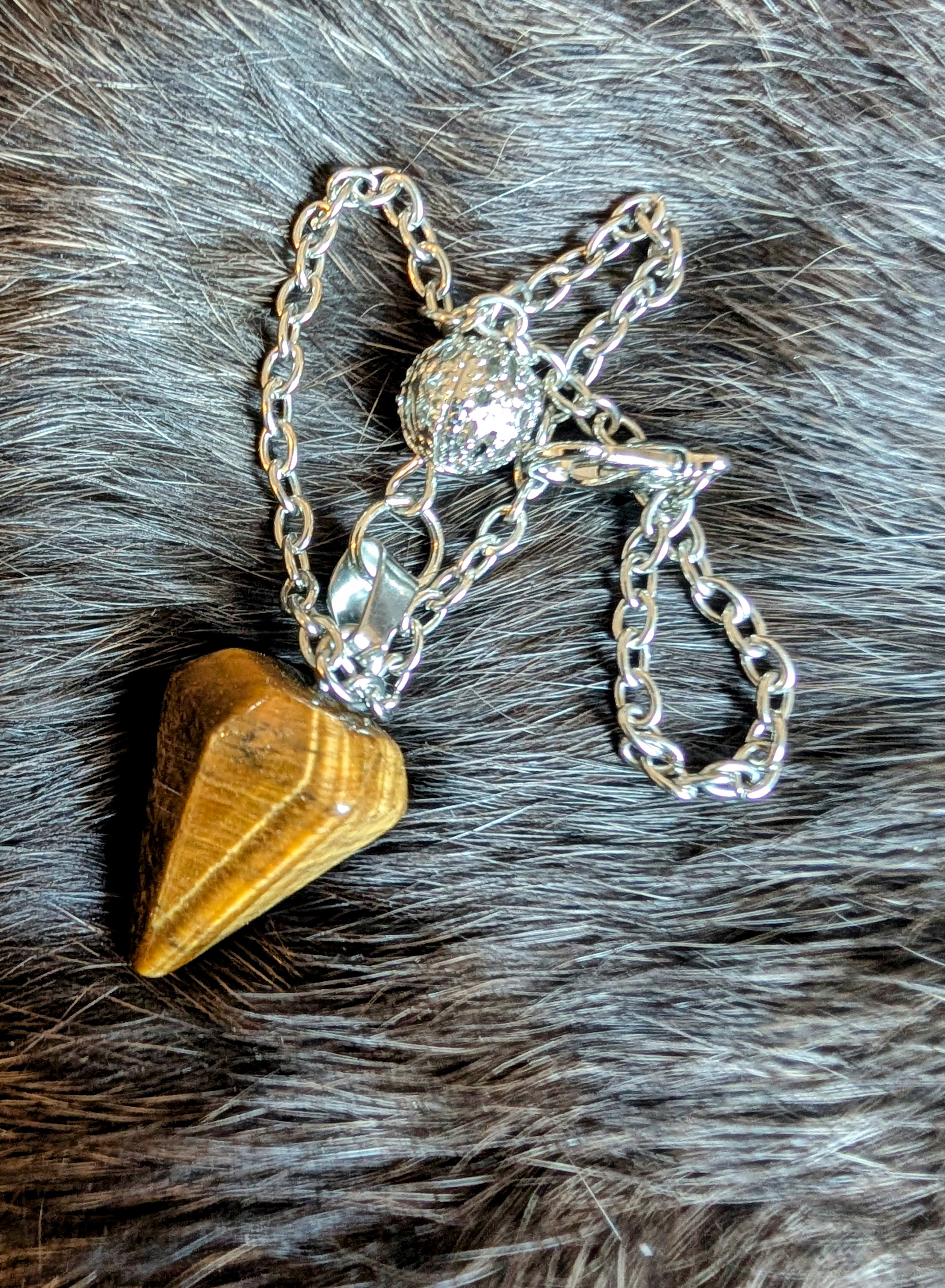 Crystal Pendulum