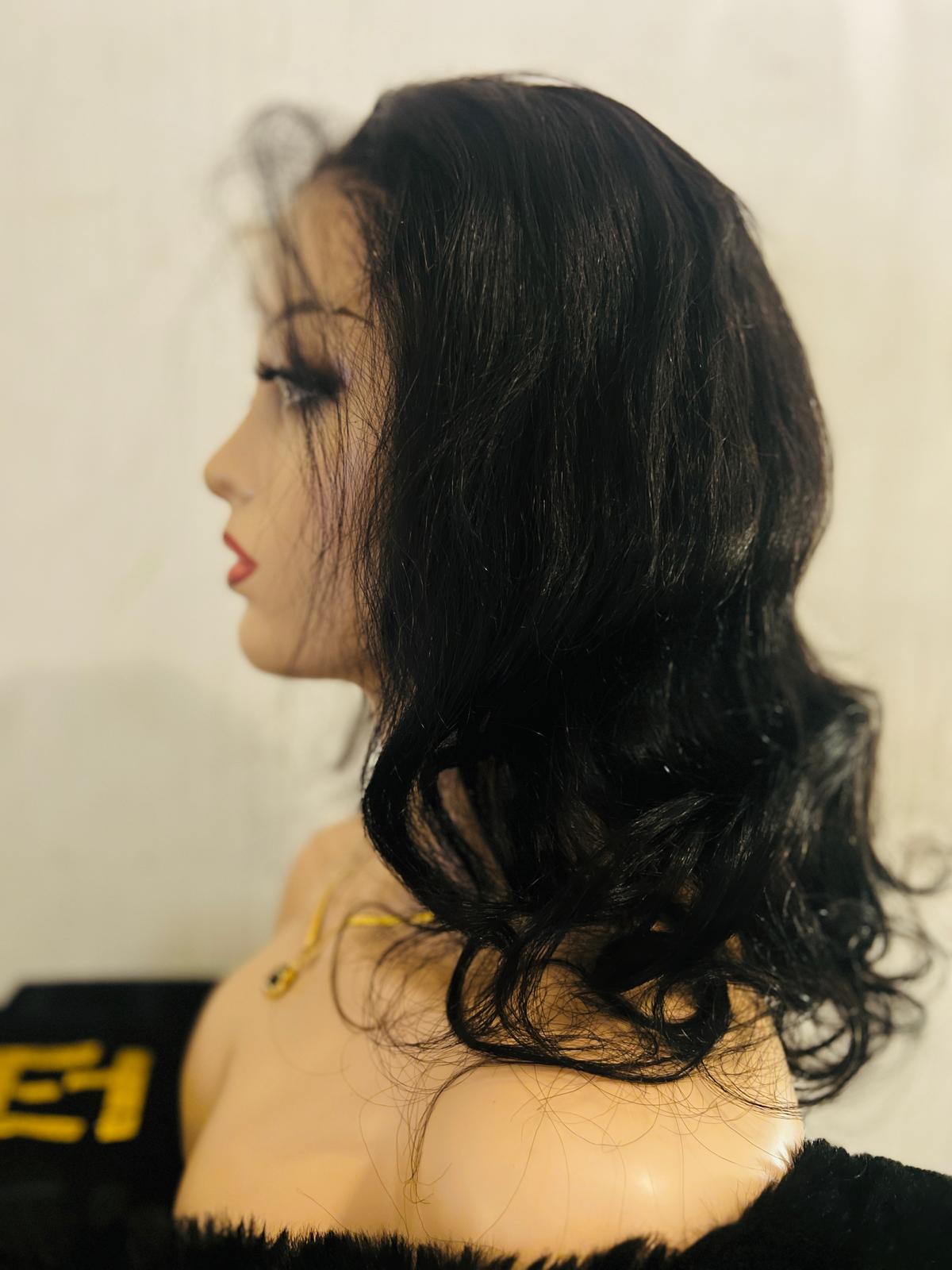 Linda pruik body wave echt haar kleur 1b 55cm