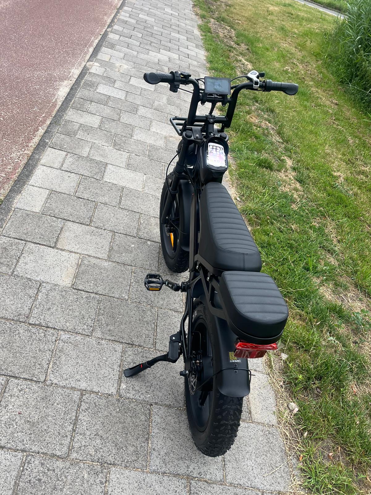 Fatbike V20 pro hydraulische remmen kleur zwart