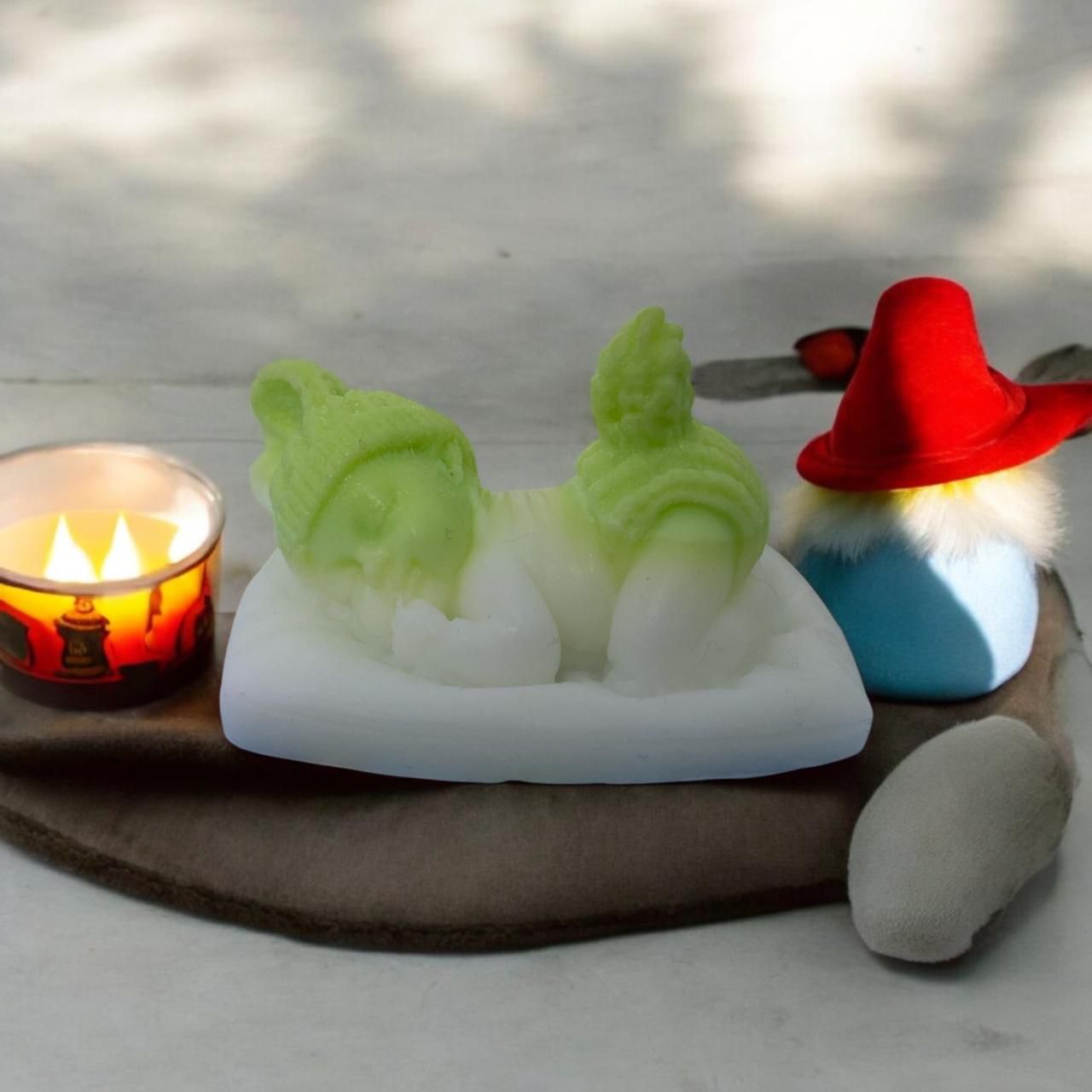 Sleeping baby Figurine 