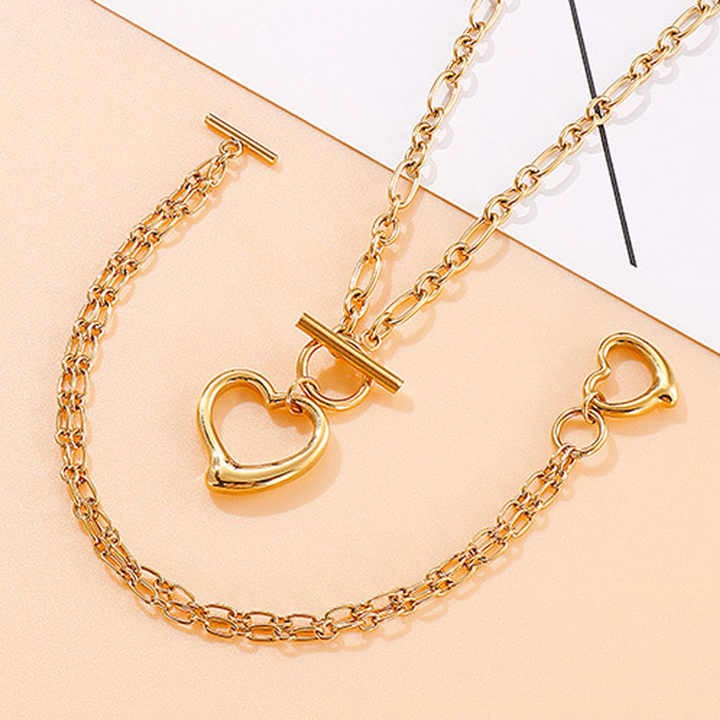 Stylish 18K gold plated love bracelet & necklace set – perfect gift for women and girls.