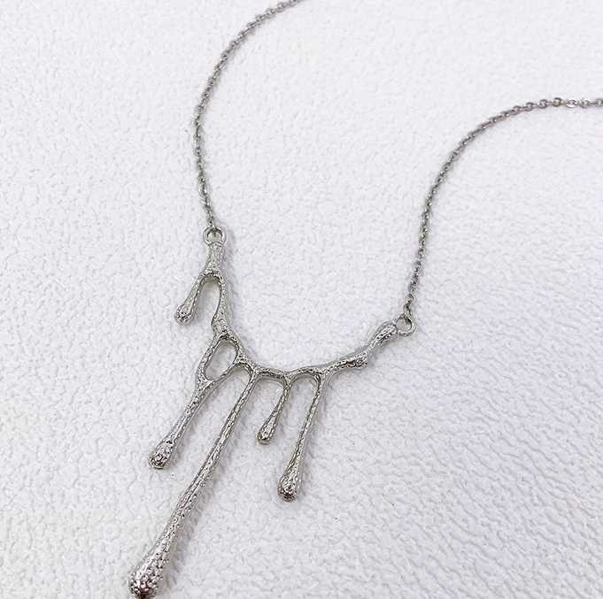 Water Drop Necklace for Women - Trendy Silver Plated Pendant, Fashion Jewelry