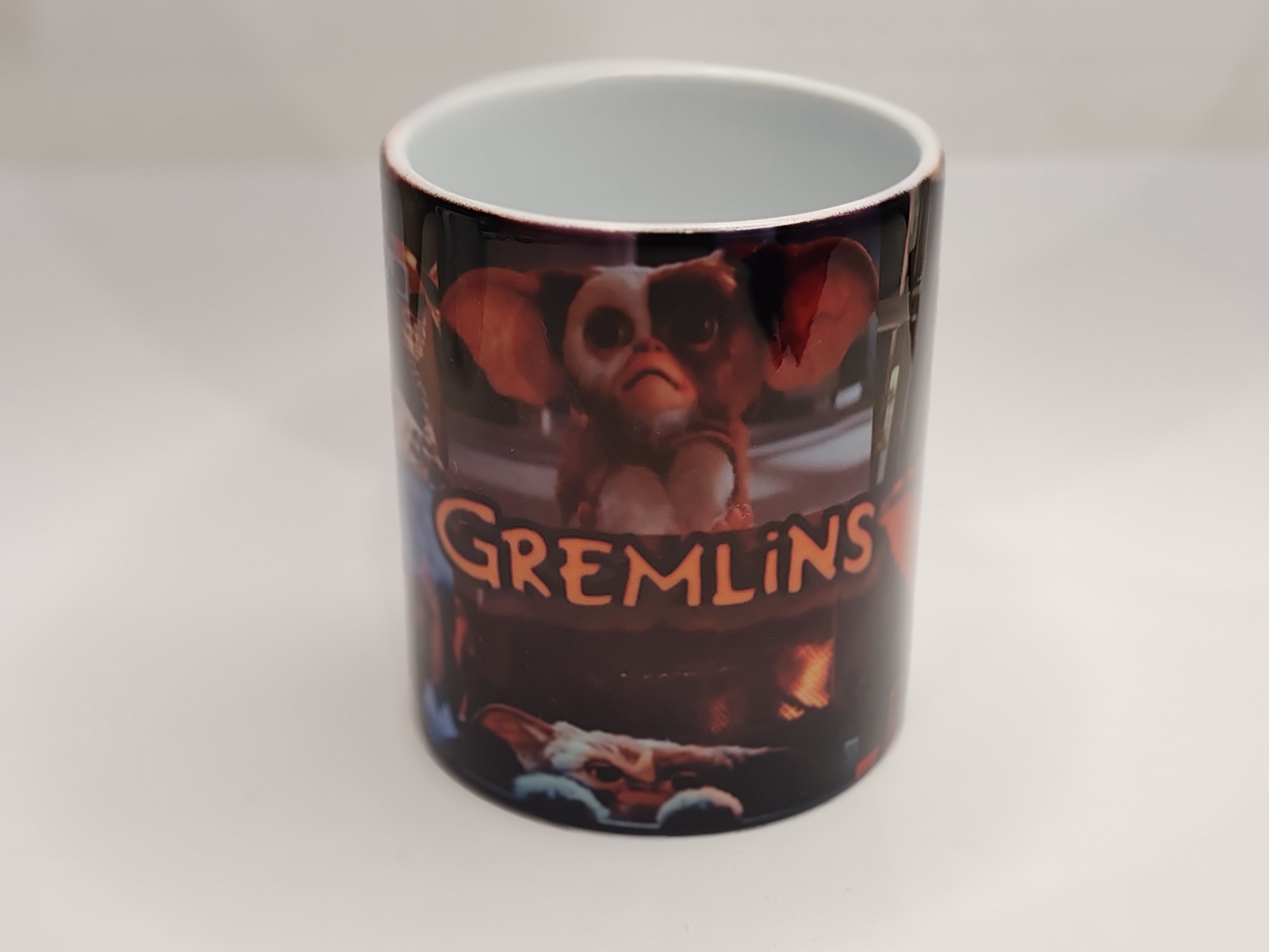 Taza de Gremlins